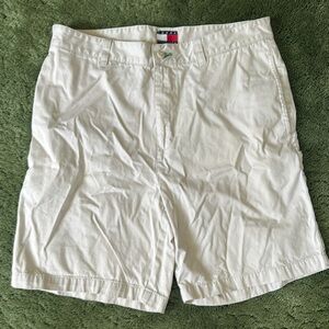 Men's White Casual Shorts